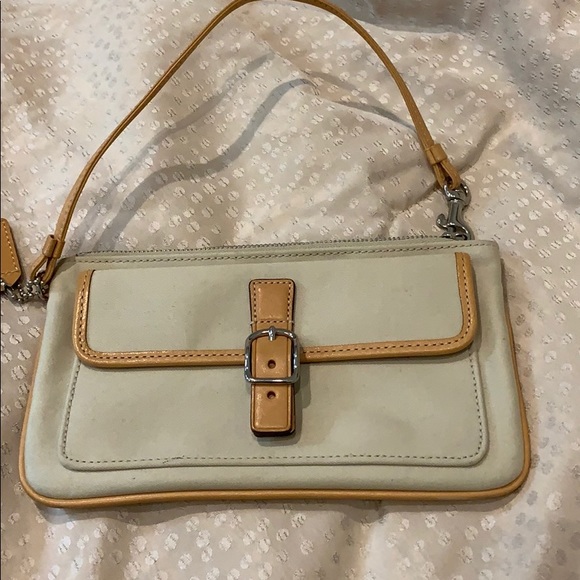 Coach wristlet - Picture 1 of 5